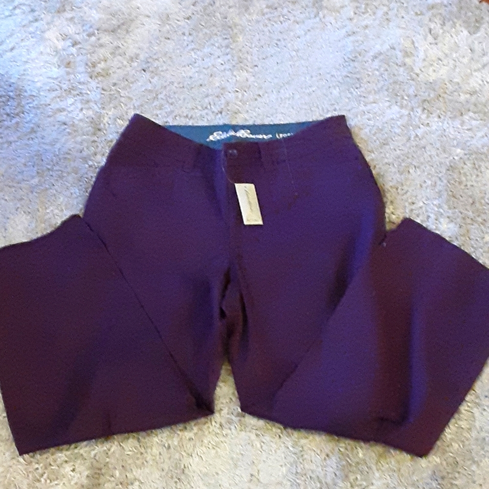 Eddie Bauer Legendwash Curvy Crop plum pants 100% cotton size T6 NEW